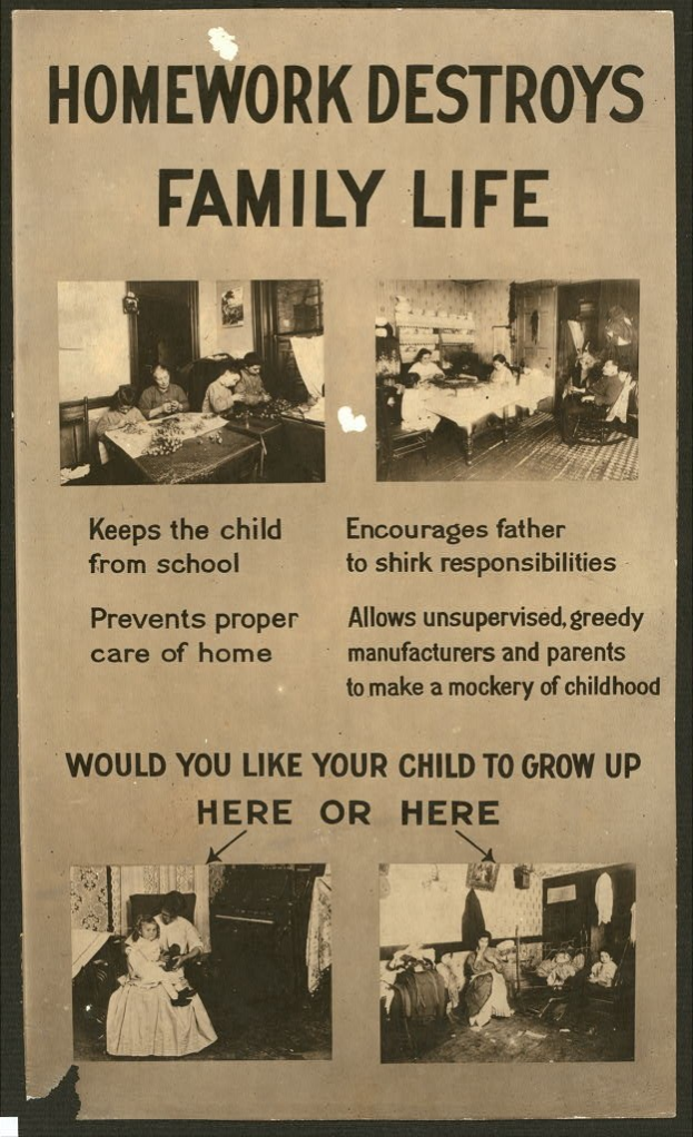 Plakat mit dem Text "Hausaufgaben zerstören das Familienleben" zeigt eine vielfältige Gruppe von Menschen, die entschlossen auf den Betrachter schauen.