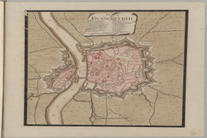 Altes Buch zeigt detaillierte Karte von Frankfurt, Deutschland, mit sichtbaren Straßennamen, Gebäuden und Sehenswürdigkeiten.