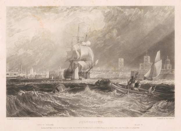 Eine Gravur eines Schiffs, das in der Nähe von Gebäuden auf einem cloudy sky, mit der Beschriftung "Portsmouth, England by Thomas Rowlandson" am unteren Rand.